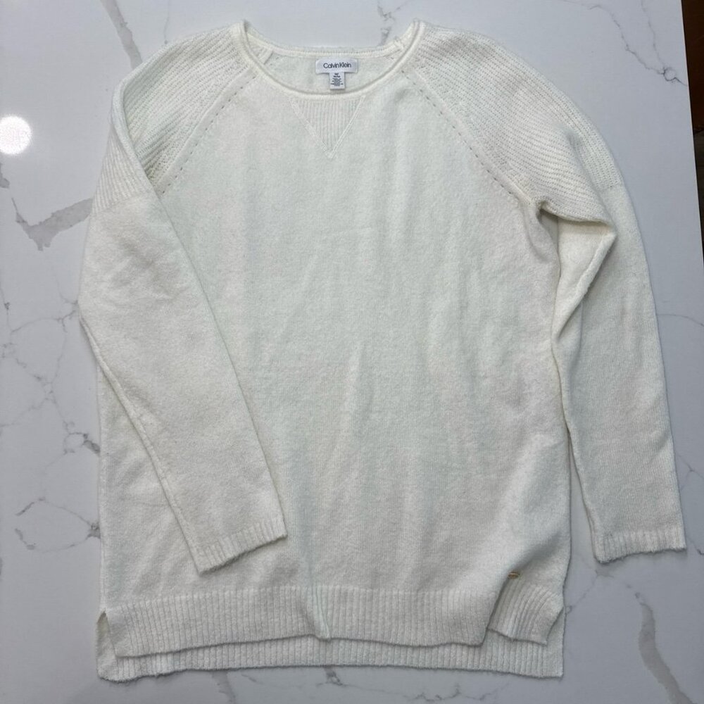 Calvin Klein Sweater